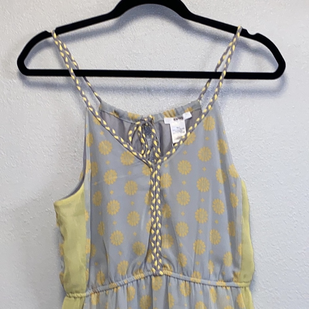Esley NWT Yellow Gray Daisy Print Spaghetti Straps Pockets Elastic Waist Dress - Picture 2 of 13